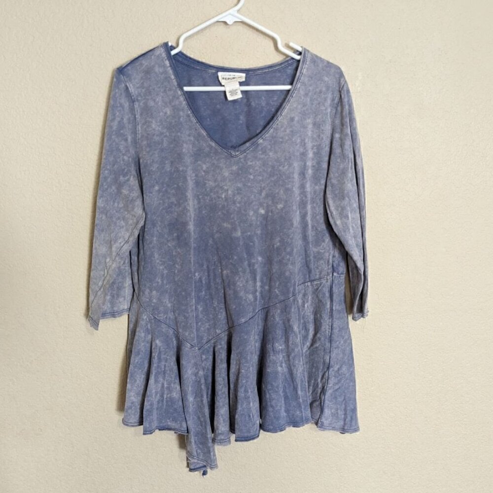 For the Republic Faded Blue Asymetrical hem 3/4th Sleeve Lagenlook Boho Top Larg
